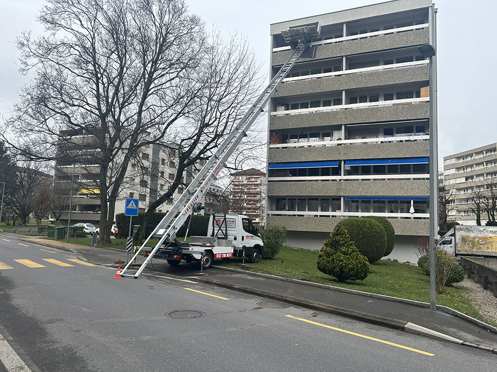 Location monte-meubles à Morges pour monter un canapé