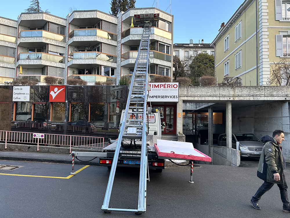 Location d'un monte-meubles à Lausanne